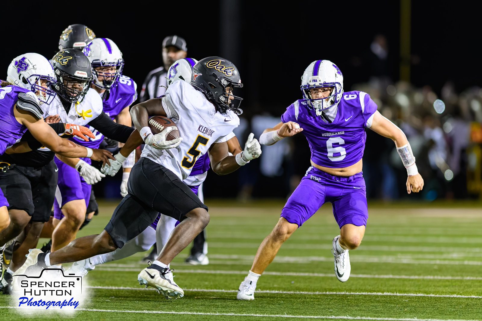 Jerod Spraberry pursues Klein Oak running back Micah Rhodes